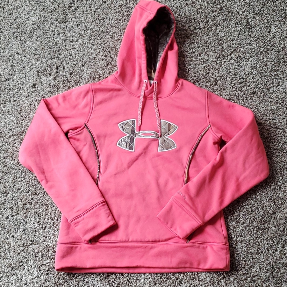 NWOT Pink & Camo Under Armour Hoodie